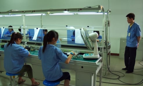 Problemele Apple: China și sclavia