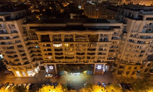 Victimele violenței în familie, prizoniere în propria casă