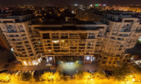 Victimele violenței în familie, prizoniere în propria casă