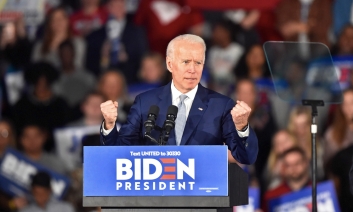 Wall Street votează cu Joe Biden