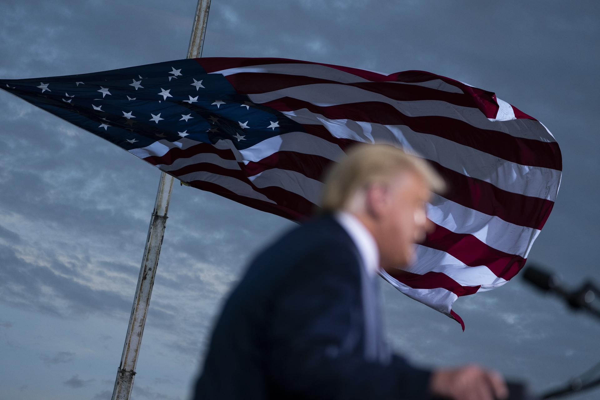 Scurt tratat despre cum să omori o țară